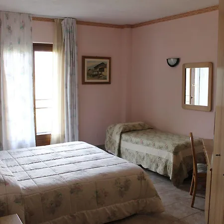 Les Saisons Ξενοδοχείο 3*