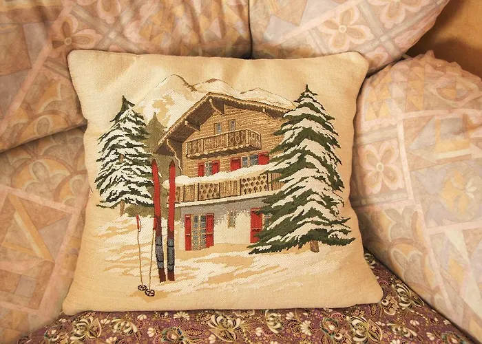 Les Saisons Szálloda