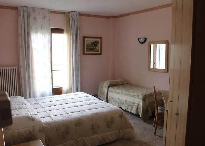 Les Saisons Szálloda 3*